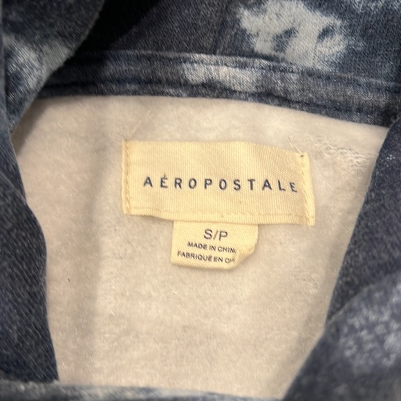 Aeropostale Hoodie - Picture 2 of 3